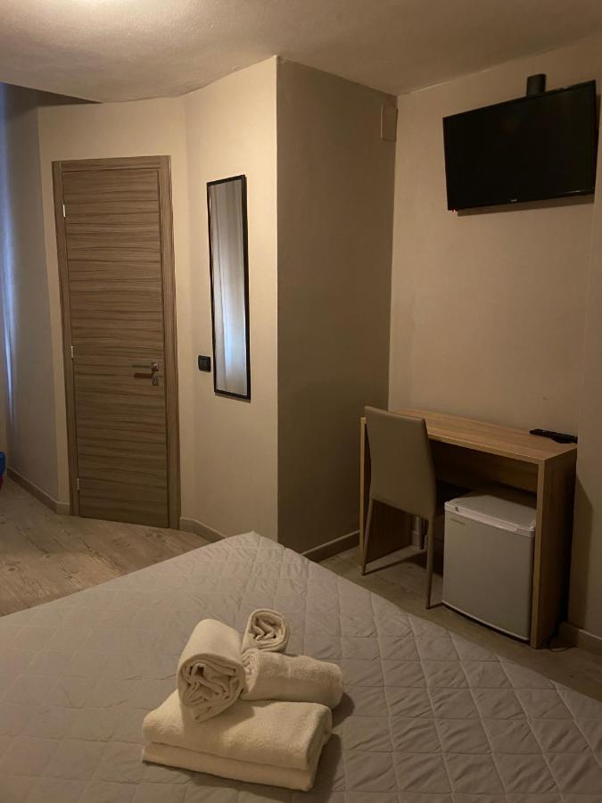 Hotel Pino เลริชี ภายนอก รูปภาพ