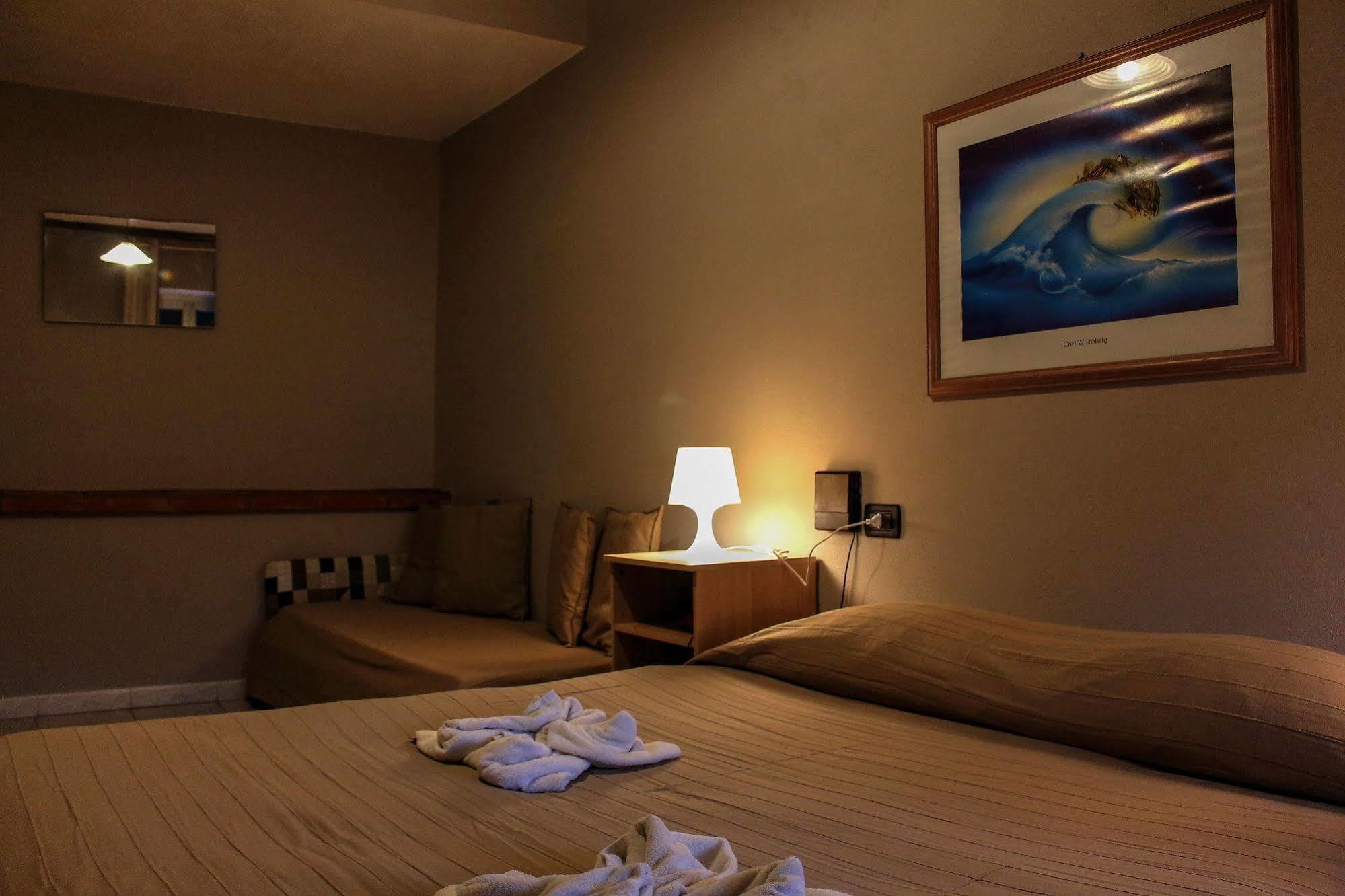 Hotel Pino เลริชี ภายนอก รูปภาพ